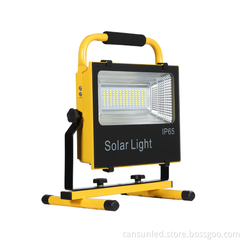 2021 New Design IP65 Emergency 4H Work Time Portable 50W LED Solar Camp Light